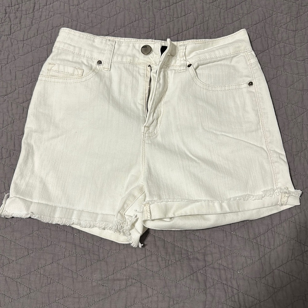 High waisted white shorts